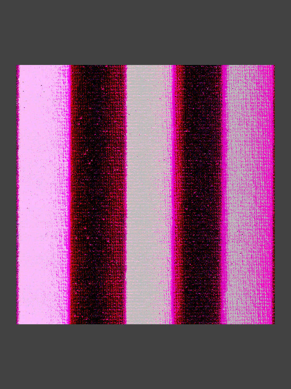 002/LSQ_04